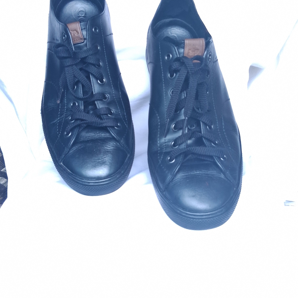 Coach Black Sneakers Minimalist Design